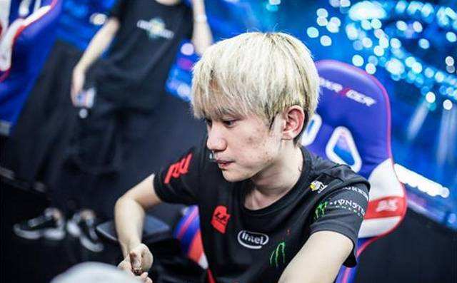 现新人正在 现新人正在