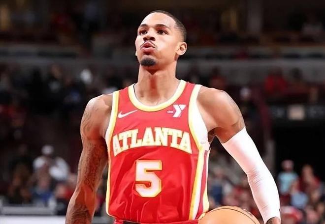 坛享有盛誉 坛享有盛誉